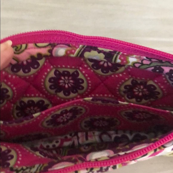 Vera Bradley Wrislet - Picture 2 of 4